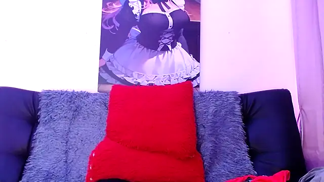 Snapshot of LAHILA_COOPERR chatting on November 13, 2025, 12:48 pm LAHILA COOPERR online show from November 13, 2025, 12:48 pm