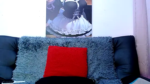 Snapshot of LAHILA_COOPERR chatting on November 26, 2025, 12:17 pm LAHILA COOPERR online show from November 26, 2025, 12:17 pm