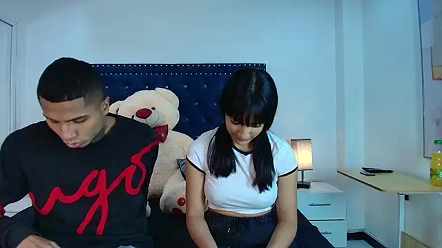 Damian and roxanne online show from August 7, 2026, 12:40 pm