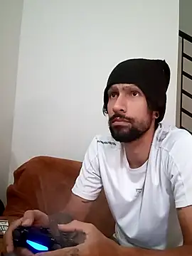 Alejandro92 cali online show from May 31, 2026, 6:09 pm