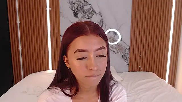 Snapshot of shena_nomy1 chatting on October 24, 2025, 12:34 pm shena nomy1 online show from October 24, 2025, 12:34 pm