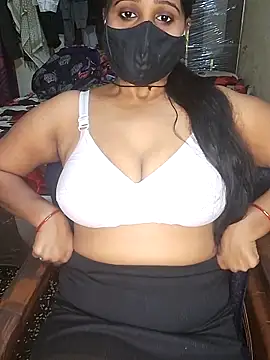 Snapshot of Minu_love chatting on February 19, 2026, 9:16 am Minu love online show from February 19, 2026, 9:16 am