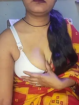 Snapshot of Minu_love chatting on February 25, 2026, 8:57 am Minu love online show from February 25, 2026, 8:57 am