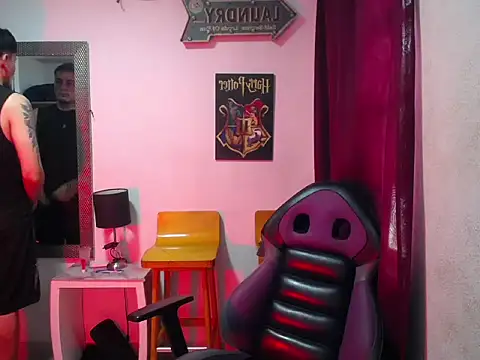 Snapshot of g0lden_boss chatting on November 20, 2025, 1:55 pm g0lden boss online show from November 20, 2025, 1:55 pm