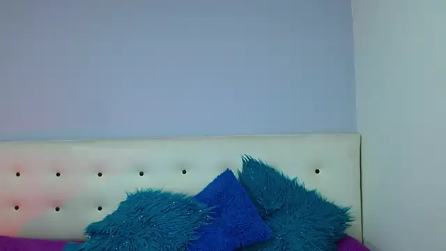 Snapshot of Kate_Gale chatting on September 27, 2025, 8:03 pm Kate Gale online show from September 27, 2025, 8:03 pm