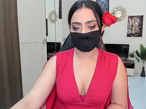 Snapshot of Missbrown24 chatting on September 27, 2025, 11:48 am Missbrown24 online show from September 27, 2025, 11:48 am