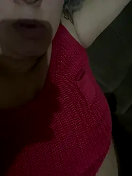 bruna438 online show from November 6, 2025, 8:26 am