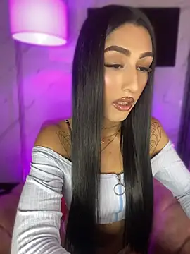  Denisse444 online show from July 6, 2026, 9:06 pm
