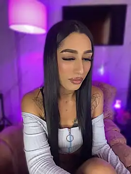  Denisse444 online show from July 15, 2026, 8:14 pm