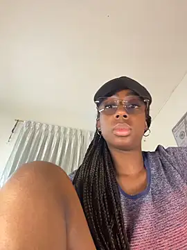 Snapshot of AmyRoss_1 chatting on April 22, 2026, 1:12 pm AmyRoss 1 online show from April 22, 2026, 1:12 pm