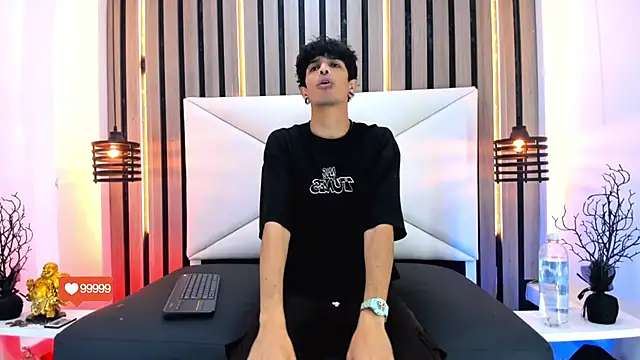 Snapshot of Franvill_Trato chatting on November 27, 2025, 7:38 pm Franvill Trato online show from November 27, 2025, 7:38 pm