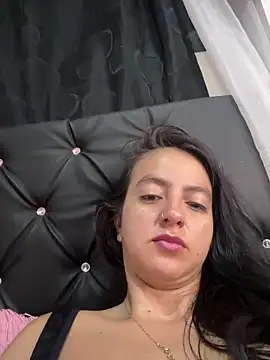salo-rousee online show from May 1, 2026, 10:42 am