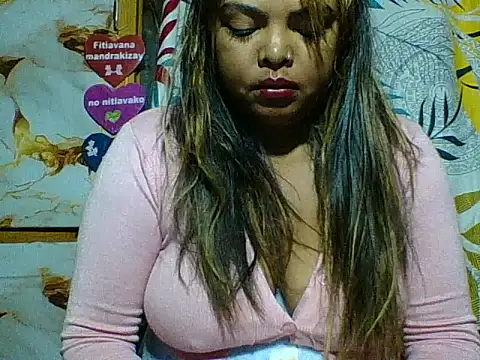 Snapshot of SEXY_METISE chatting on May 29, 2026, 2:09 am SEXY METISE online show from May 29, 2026, 2:09 am