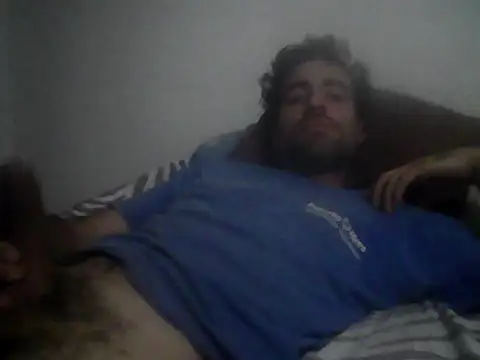 Snapshot of Deivid32t chatting on December 15, 2025, 11:53 pm Deivid32t online show from December 15, 2025, 11:53 pm