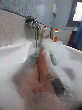 Snapshot of gigilola84 chatting on November 3, 2025, 3:57 pm gigilola84 online show from November 3, 2025, 3:57 pm