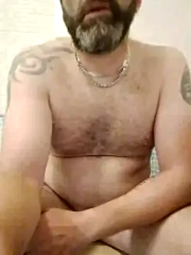 gigilola84 online show from May 25, 2026, 4:29 am