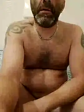 gigilola84 online show from June 11, 2026, 5:16 am