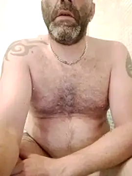 gigilola84 online show from June 13, 2026, 5:05 am