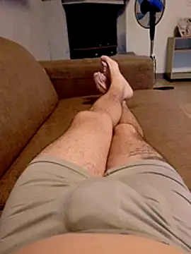 gigilola84 online show from July 13, 2026, 3:26 pm