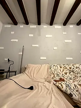 Snapshot of Big_Boob_Gang chatting on November 6, 2025, 9:48 pm Big Boob Gang online show from November 6, 2025, 9:48 pm