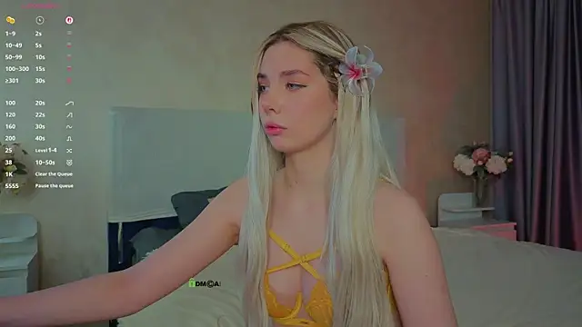 Snapshot of _sophielov chatting on June 22, 2026, 10:07 pm sophielov online show from June 22, 2026, 10:07 pm