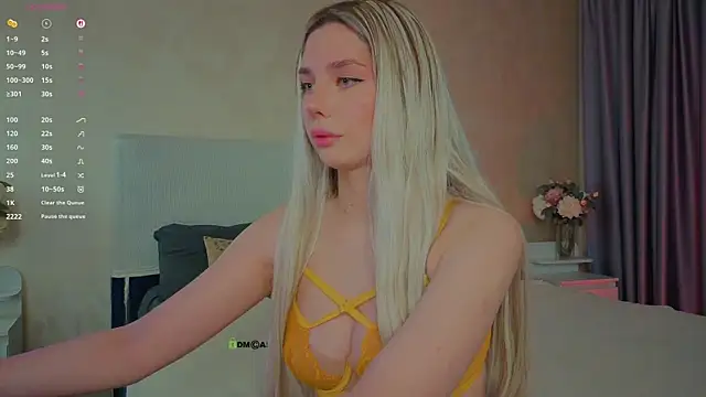 Snapshot of _sophielov chatting on June 26, 2026, 8:46 pm sophielov online show from June 26, 2026, 8:46 pm