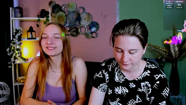 keylas moan online show from September 13, 2025, 6:02 am