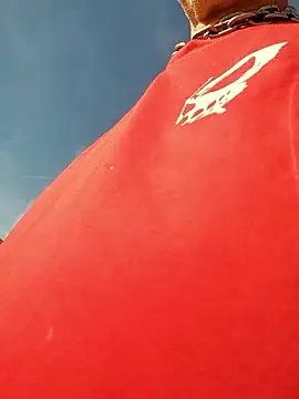 Snapshot of slaveman4you chatting on September 29, 2025, 1:49 pm slaveman4you online show from September 29, 2025, 1:49 pm