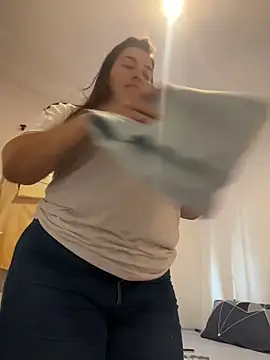 sarahreyess 11 online show from March 13, 2026, 11:17 am