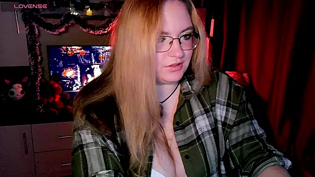 Snapshot of ZayaRush chatting on November 27, 2025, 9:11 am ZayaRush online show from November 27, 2025, 9:11 am