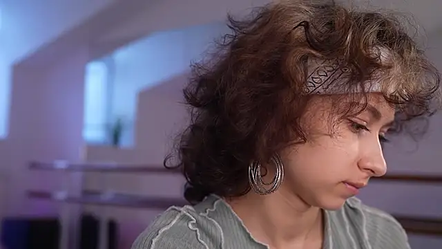 Snapshot of MimiLicks chatting on September 22, 2025, 12:51 pm MimiLicks online show from September 22, 2025, 12:51 pm