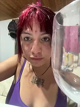 Kitty Melodi online show from February 25, 2026, 2:43 am