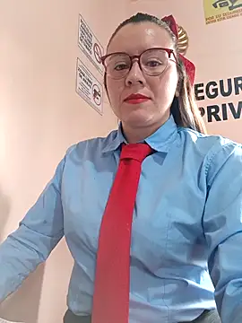 Hannah-colx online show from April 22, 2026, 1:12 pm