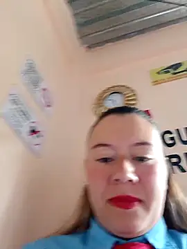 Hannah-colx online show from May 11, 2026, 3:29 pm
