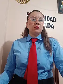 Hannah-colx online show from May 21, 2026, 1:07 pm