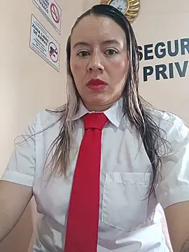 Hannah-colx online show from May 30, 2026, 4:37 pm