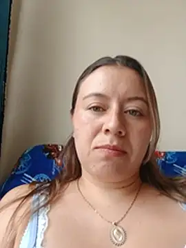 Hannah-colx online show from July 1, 2026, 2:51 pm