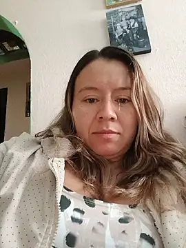 Hannah-colx online show from July 18, 2026, 7:39 pm