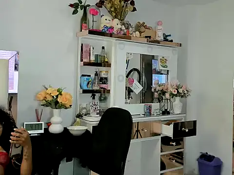 Snapshot of sexycalipso chatting on April 30, 2026, 9:19 pm sexycalipso online show from April 30, 2026, 9:19 pm