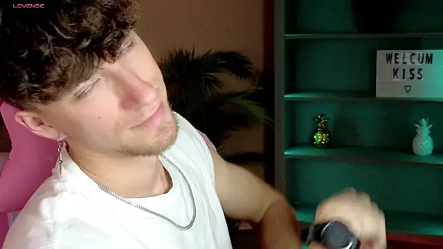 mark caron online show from September 29, 2025, 8:19 am