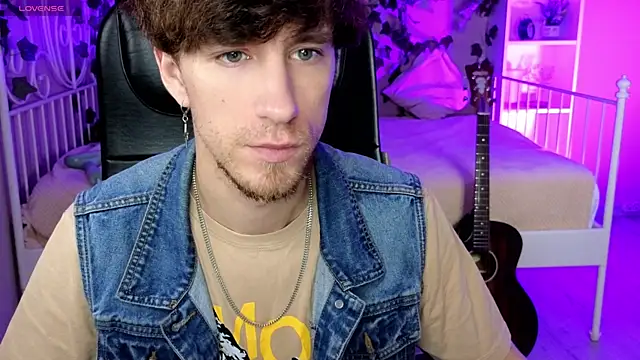 mark caron online show from November 6, 2025, 8:43 pm