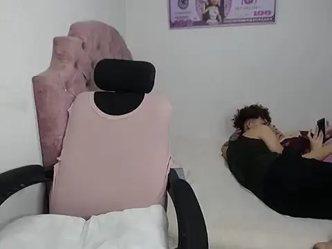 Snapshot of brutal_dirty_sex chatting on December 21, 2025, 3:02 am brutal dirty sex online show from December 21, 2025, 3:02 am