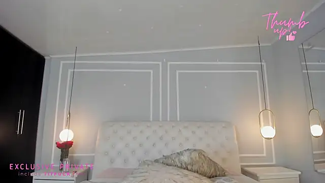 sakura Gomez online show from June 18, 2026, 7:18 pm