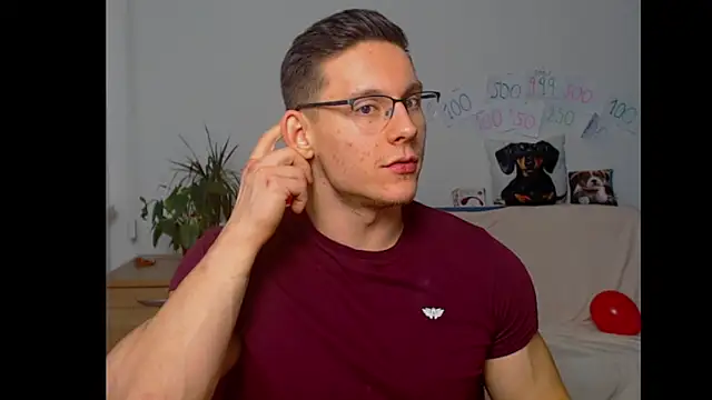 ZeinMiracles online show from January 8, 2026, 10:56 pm