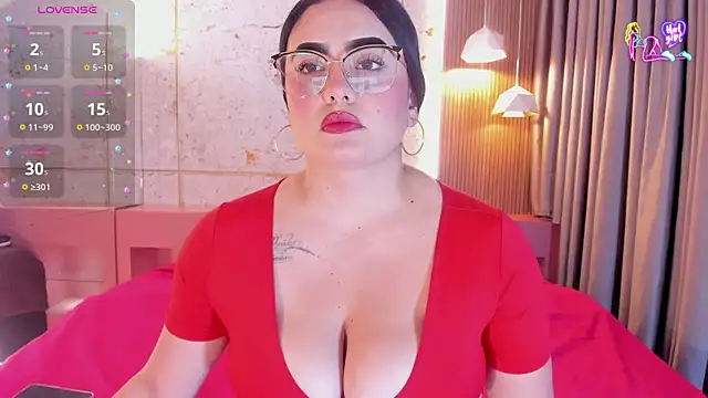 sofiiacarson online show from July 9, 2026, 7:40 pm