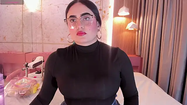 sofiiacarson online show from July 20, 2026, 6:21 pm