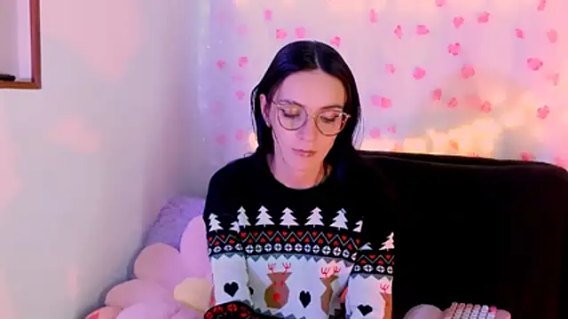 AuroraHans1 online show from December 22, 2025, 12:29 am