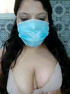 Hot-lino online show from June 19, 2026, 4:00 pm
