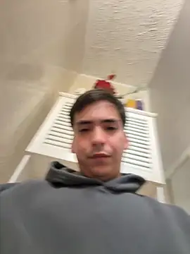 Snapshot of M1000DDddd chatting on November 4, 2025, 8:30 pm M1000DDddd online show from November 4, 2025, 8:30 pm