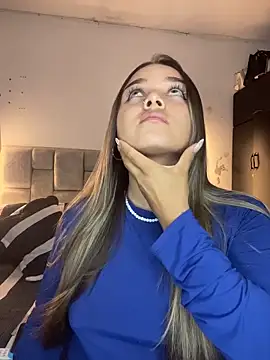 AnnyLopezzz  online show from March 9, 2026, 5:11 am